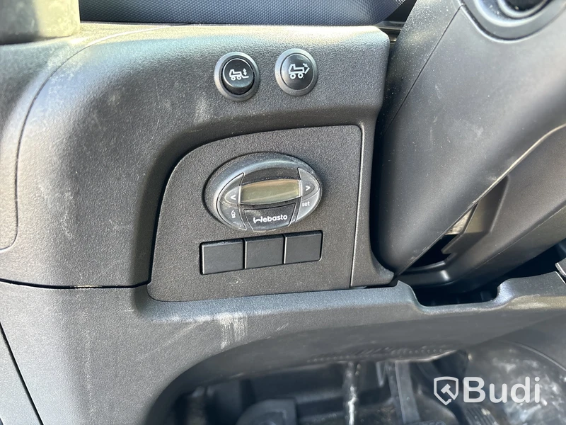 Lätt lastbil med bakgavellyft, Iveco Daily 35 2.3 (156hk), -2018