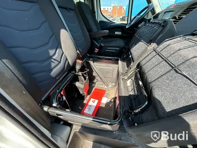 Lätt lastbil med bakgavellyft, Iveco Daily 35 2.3 (156hk), -2018