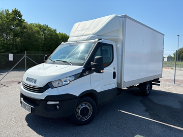 Lätt lastbil med bakgavellyft, Iveco Daily 35 2.3 (156hk), -2018