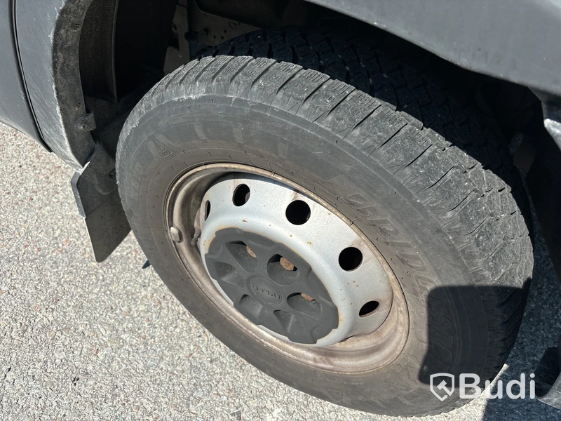 Lätt lastbil med bakgavellyft, Iveco Daily 35 2.3 (156hk), -2018
