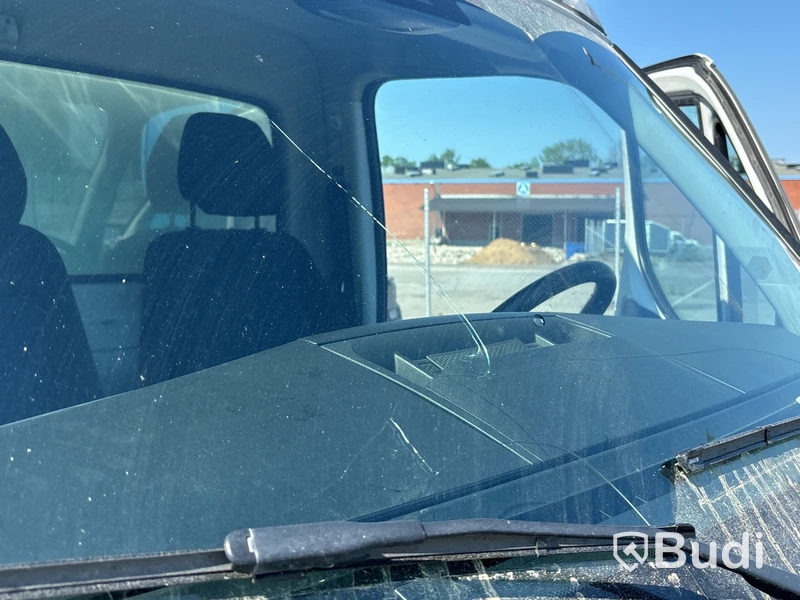 Lätt lastbil med bakgavellyft, Iveco Daily 35 2.3 (156hk), -2018