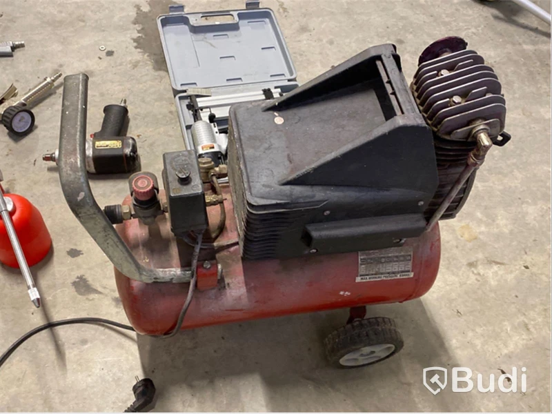 Luftkompressor Serva XR225 - 24L med tillbehör