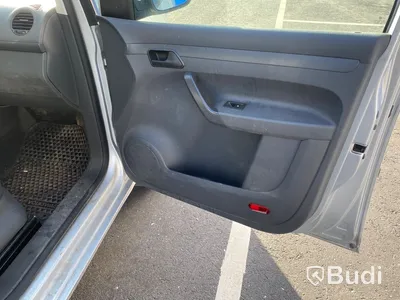Skåpbil | Volkswagen Caddy Panel Van 1.6 TDI-2013 | Manuell | 75hk | Dubbla skjutdörrar och öppningsbar glastaklucka i skåp