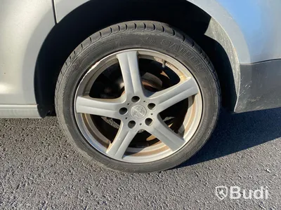 Skåpbil | Volkswagen Caddy Panel Van 1.6 TDI-2013 | Manuell | 75hk | Dubbla skjutdörrar och öppningsbar glastaklucka i skåp