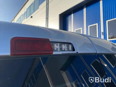 Skåpbil | Volkswagen Caddy Panel Van 1.6 TDI-2013 | Manuell | 75hk | Dubbla skjutdörrar och öppningsbar glastaklucka i skåp