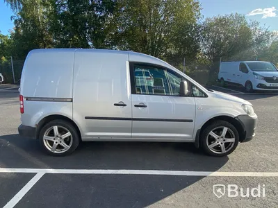 Skåpbil | Volkswagen Caddy Panel Van 1.6 TDI-2013 | Manuell | 75hk | Dubbla skjutdörrar och öppningsbar glastaklucka i skåp