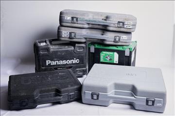 Diverse verktyg, spikpistol, cirkelsåg bla – Meec Tools, Hitachi, Panasonic, 