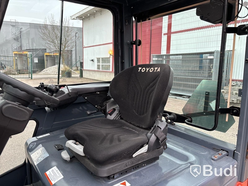 Motviktstruck Toyota Traigo 80 25 | 2041h | 2014