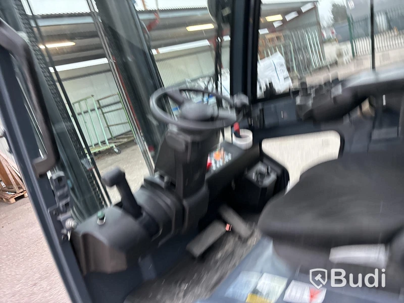 Motviktstruck Toyota Traigo 80 25 | 2041h | 2014