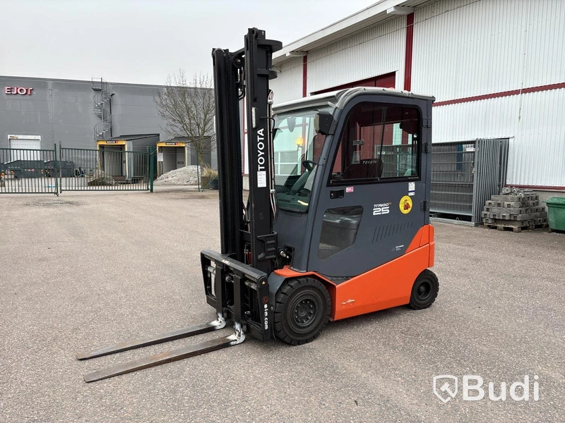 Motviktstruck Toyota Traigo 80 25 | 2041h | 2014