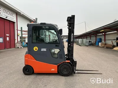 Motviktstruck Toyota Traigo 80 25 | 2041h | 2014