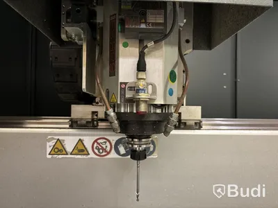 4-axlad CNC-maskin Schüco AF 300 - 2016
