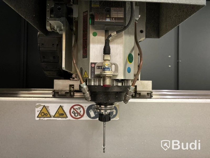4-axlad CNC-maskin Schüco AF 300 - 2016