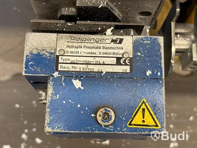 Pneumatisk beslagbord Emmegi med skruvautomat