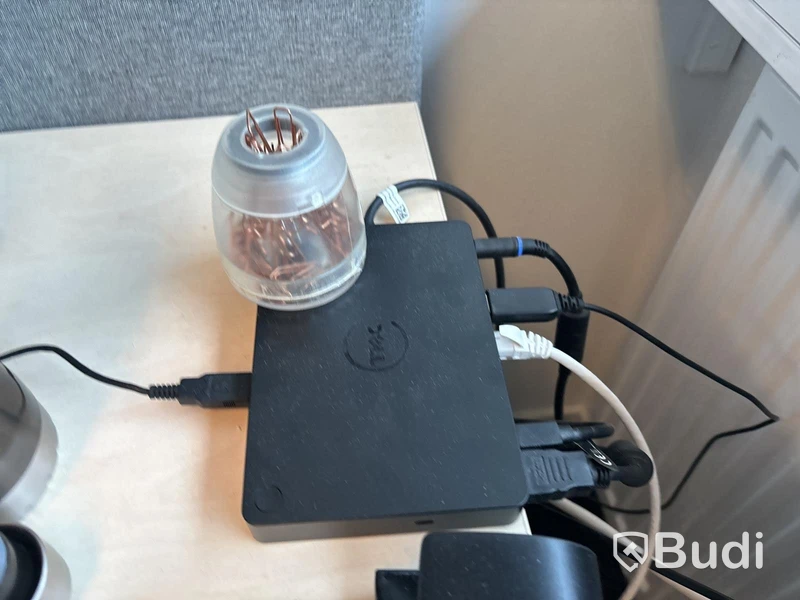 Komplett kontor med dator (Håkans)