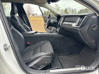 Volvo V60 D4 Cross Country | 21610 mil | 2020
