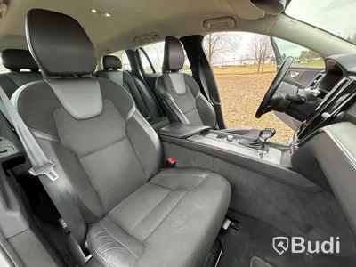 Volvo V60 D4 Cross Country | 21610 mil | 2020