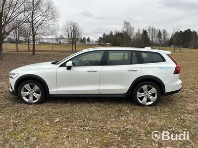 Volvo V60 D4 Cross Country | 21610 mil | 2020