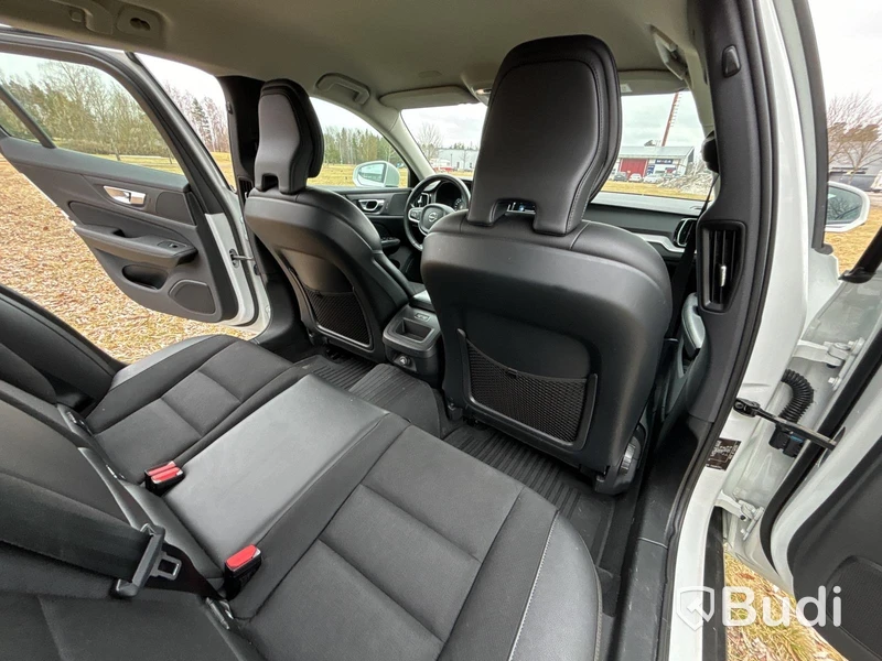 Volvo V60 D4 Cross Country | 21610 mil | 2020