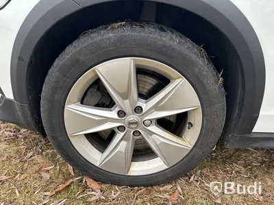 Volvo V60 D4 Cross Country | 21610 mil | 2020