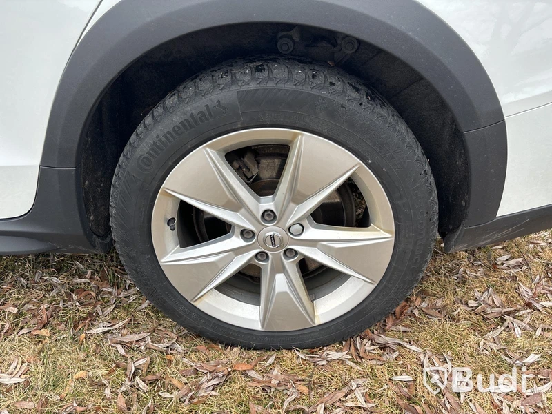 Volvo V60 D4 Cross Country | 21610 mil | 2020