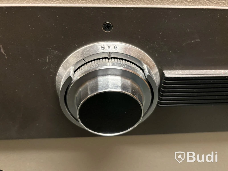 Värdeskåp Hadak 815
