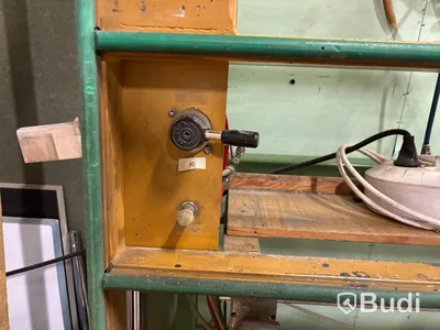 Pneumatiskt beslagbord Urban RA 4000 - 1985
