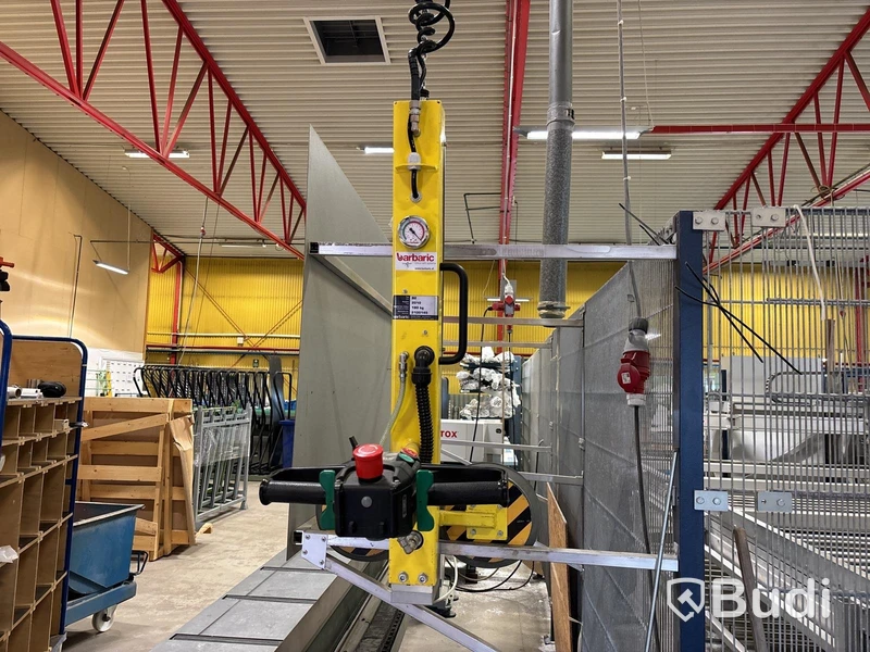 Travers Abus 320 kg med glaslyft Barbaric B2