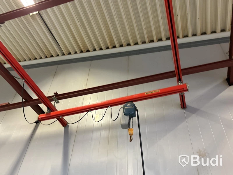 Travers Abus 500 kg med Demag kättingtelfer