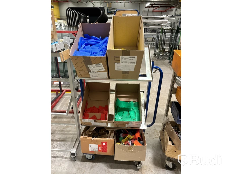 Materialvagnar med innehåll - 3 st