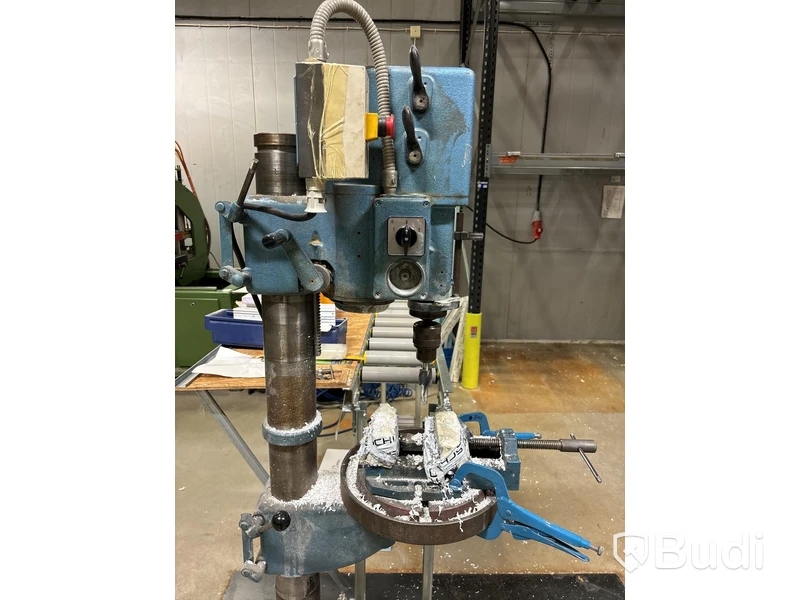 Pelarborrmaskin Arboga G 2580 med rullstativ & rullbana