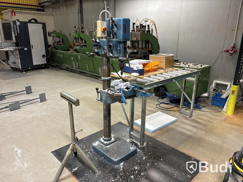 Pelarborrmaskin Arboga G 2580 med rullstativ & rullbana