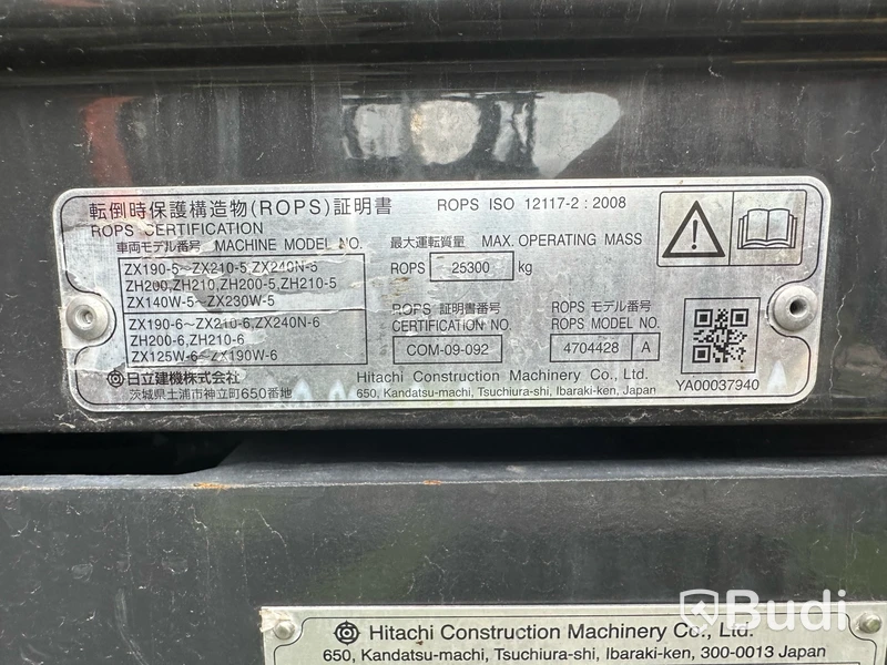 Hitachi ZX140W-6 Grävmaskin (2019) med Rototilt