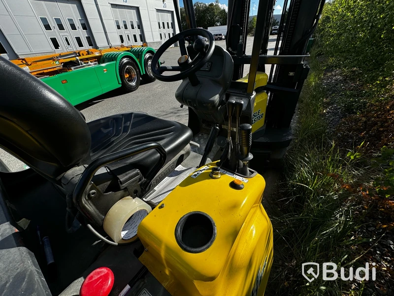 Truck Aisle Master 20SE -2013