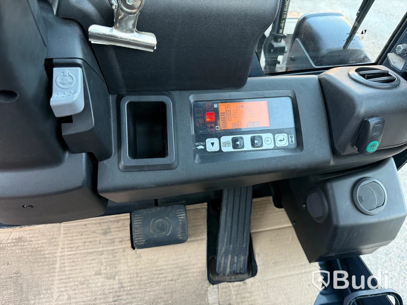 Motviktstruck Toyota Traigo 16 -2013
