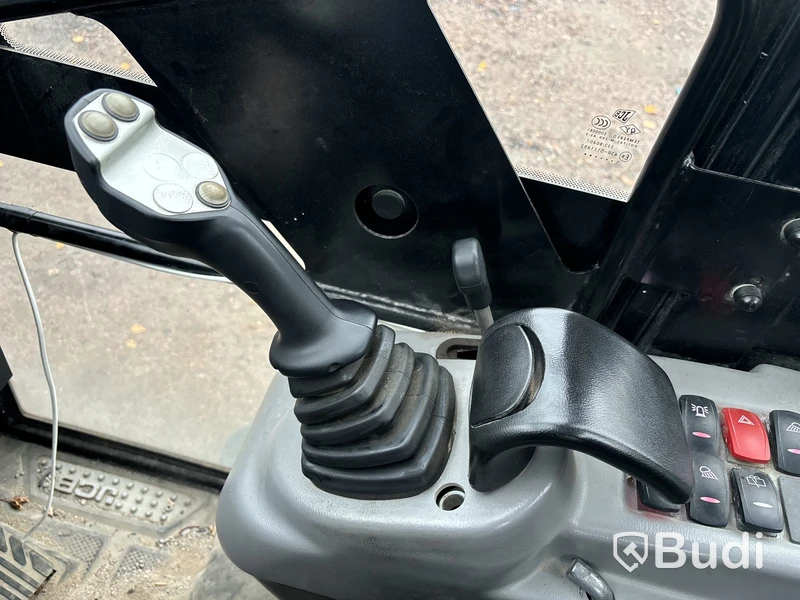 Lastmaskin JCB 403 Plus, -2022