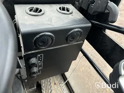 Lastmaskin JCB 403 Plus, -2022