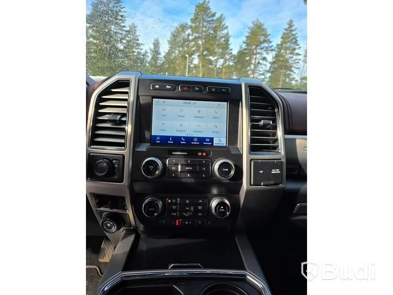 Lastbil FORD F-450 Platinum -2021 | Vändskiva | Fullutrustad