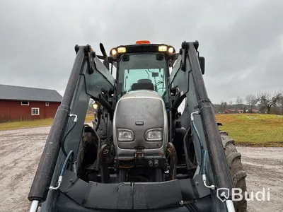 Valtra C120 med lastare, -2005