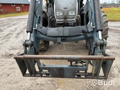 Valtra C120 med lastare, -2005