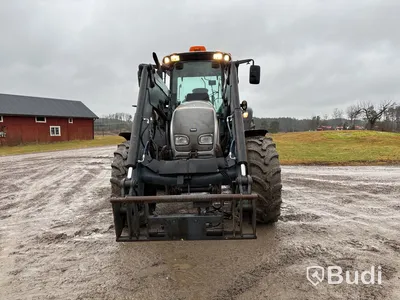 Valtra C120 med lastare, -2005