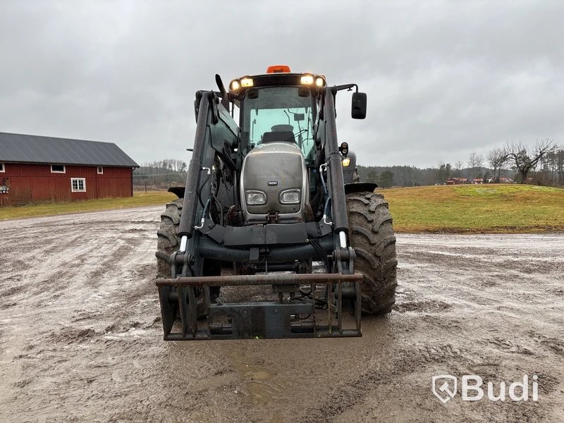 Valtra C120 med lastare, -2005