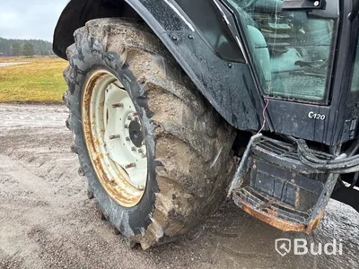 Valtra C120 med lastare, -2005