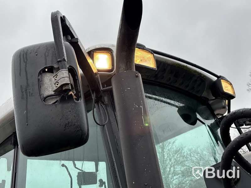 Valtra C120 med lastare, -2005