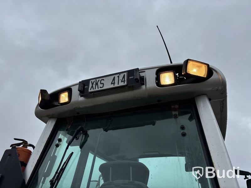Valtra C120 med lastare, -2005