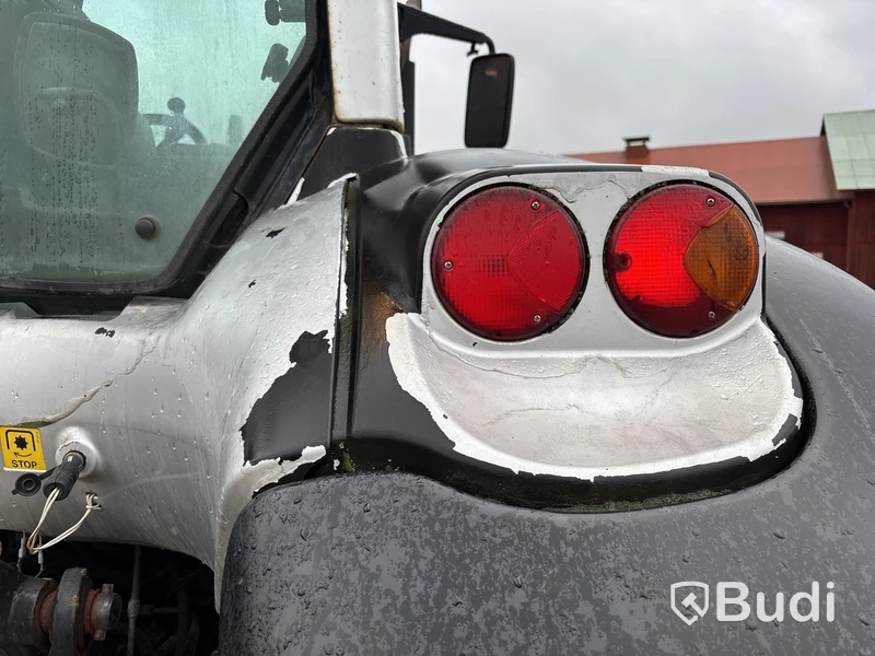 Valtra C120 med lastare, -2005