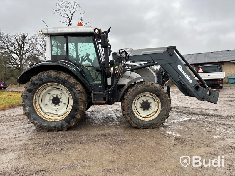 Valtra C120 med lastare, -2005