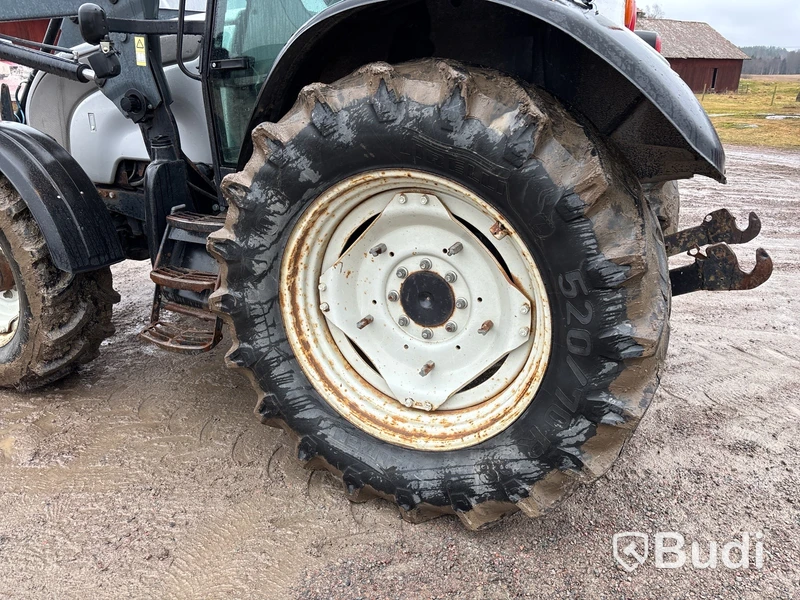 Valtra C120 med lastare, -2005