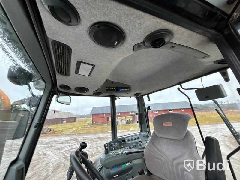 Valtra C120 med lastare, -2005