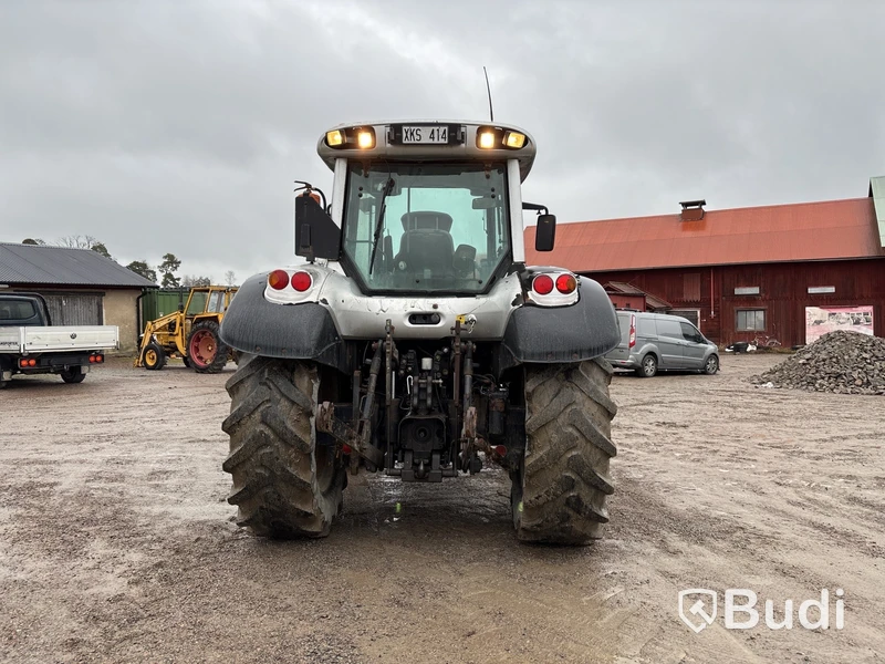 Valtra C120 med lastare, -2005